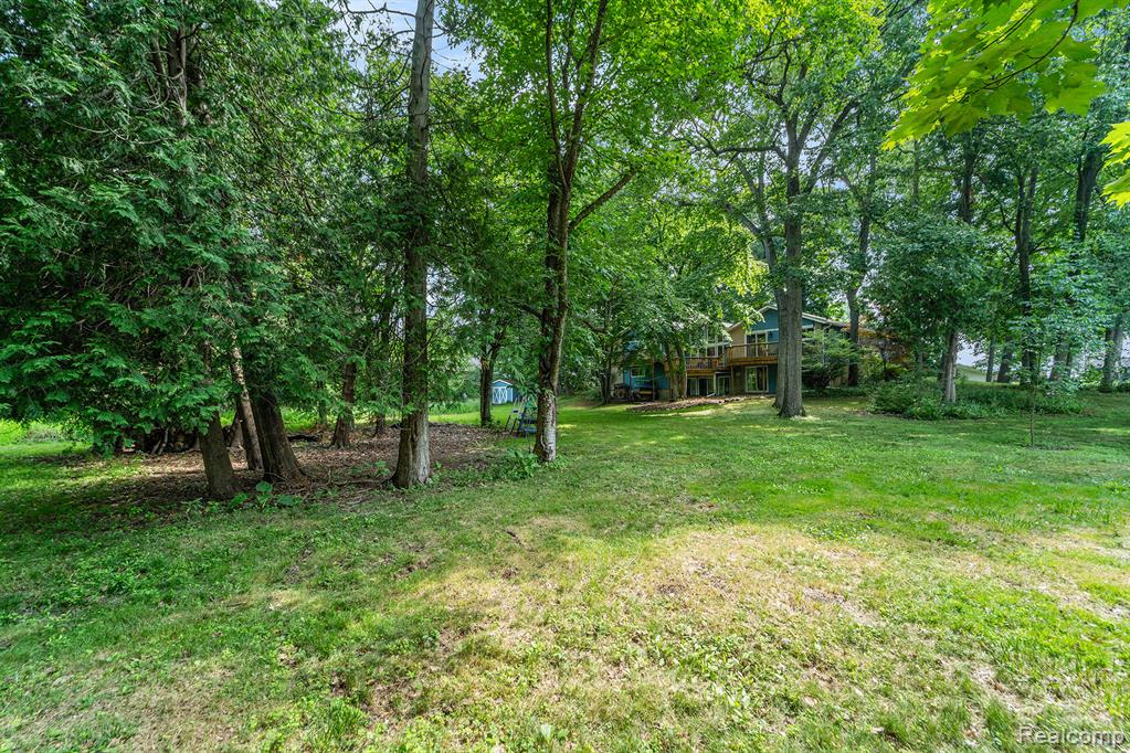 4729 Curtis Lane, Clarkston, MI — Photo 44