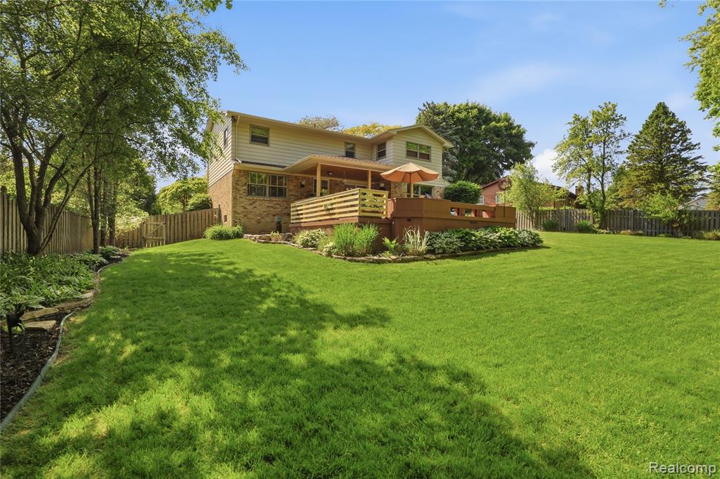 6211 Kings Scepter Road, Grand Blanc, MI 48439 — Photo 54