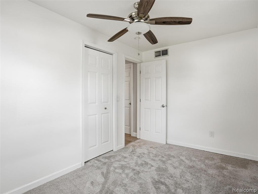 15380 Maxwell Avenue, Plymouth, MI 48170 — Photo 21