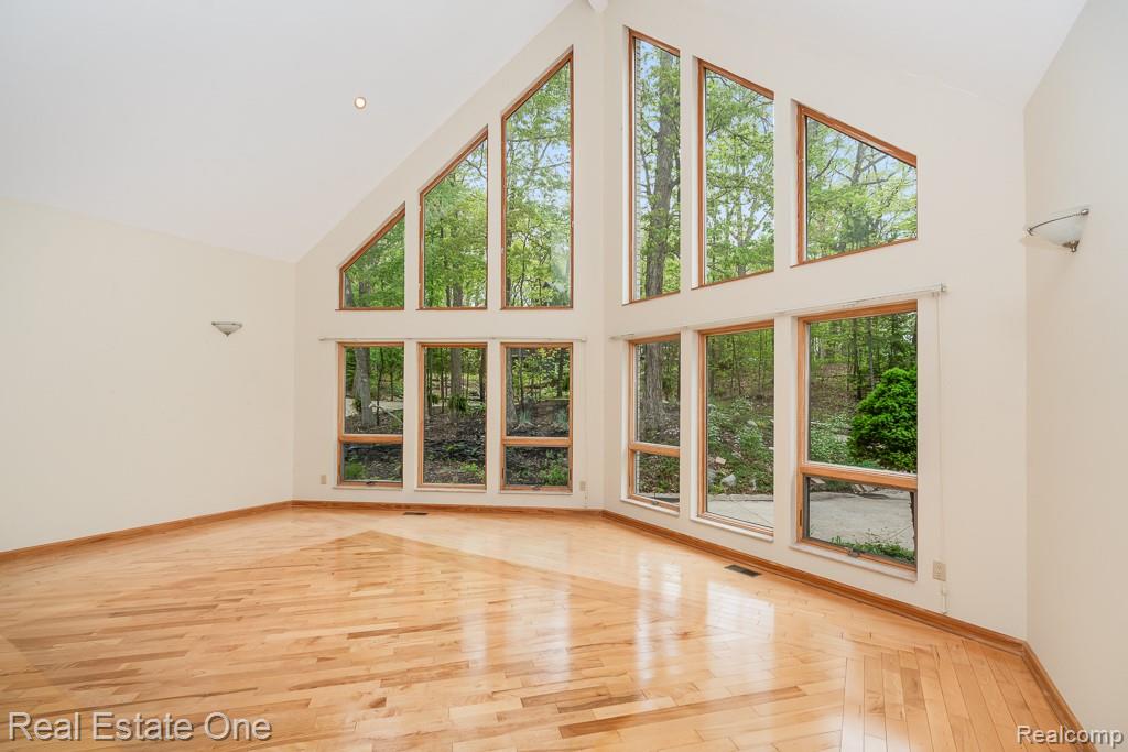 2670 Spring Grove Drive, Brighton, MI 48114 — Photo 15
