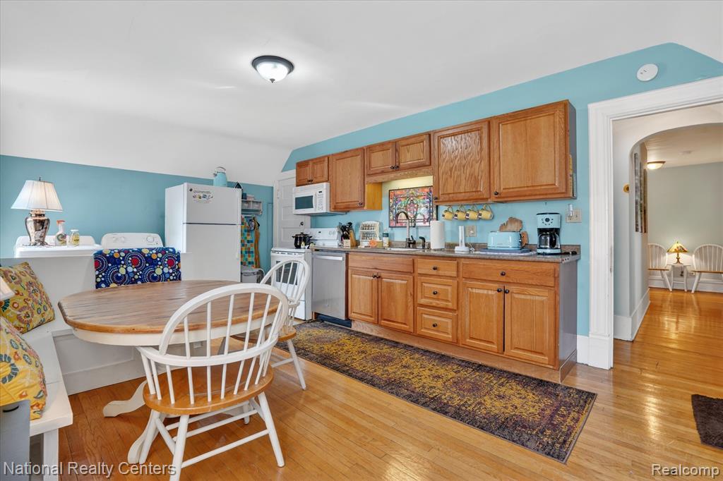 427 W Shiawassee Street, Lansing, MI 48933 — Photo 41