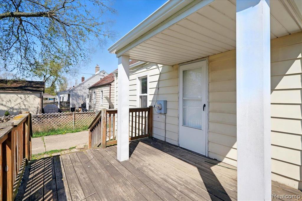 46 E LONGFELLOW Avenue, Pontiac, MI 48340 — Photo 7