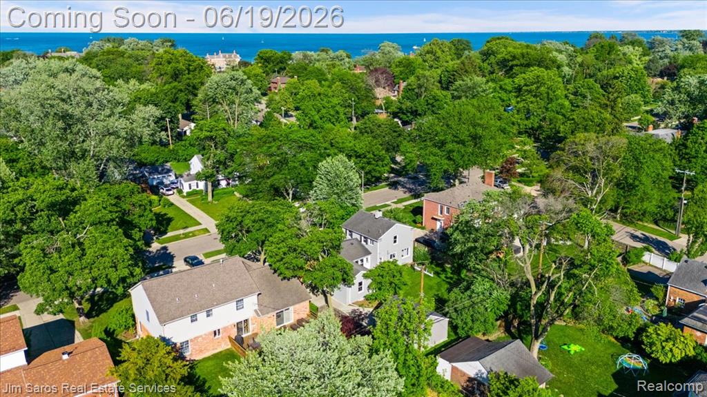 615 Lakepointe Street, Grosse Pointe, MI 48230 — Photo 34