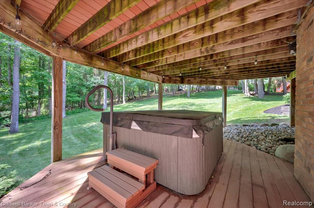 520 Iroquois Court, Oxford, MI 48371 — Photo 43
