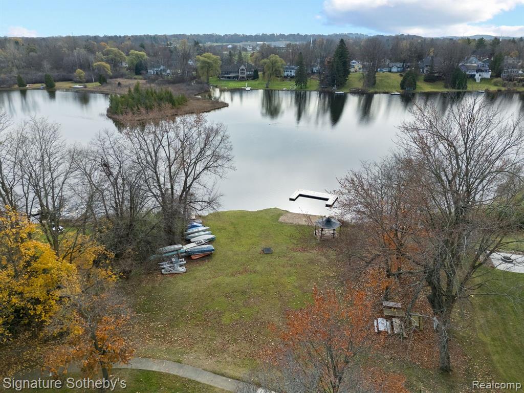 7 ROBERTSON Court, Clarkston, MI — Photo 46