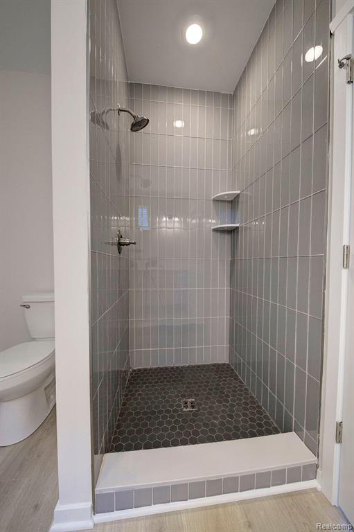 549 BIRKDALE Drive, Howell, MI 48843 — Photo 20