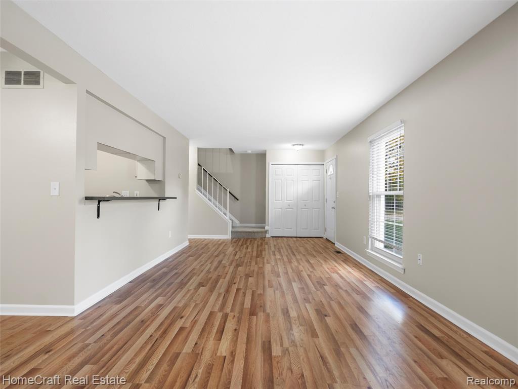 44503 N Umberland Circle, Canton, MI 48187 — Photo 8