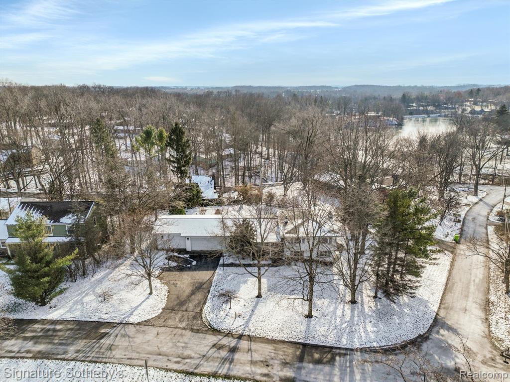 4250 CRESTLINE Drive, Ann Arbor, MI 48103 — Photo 26