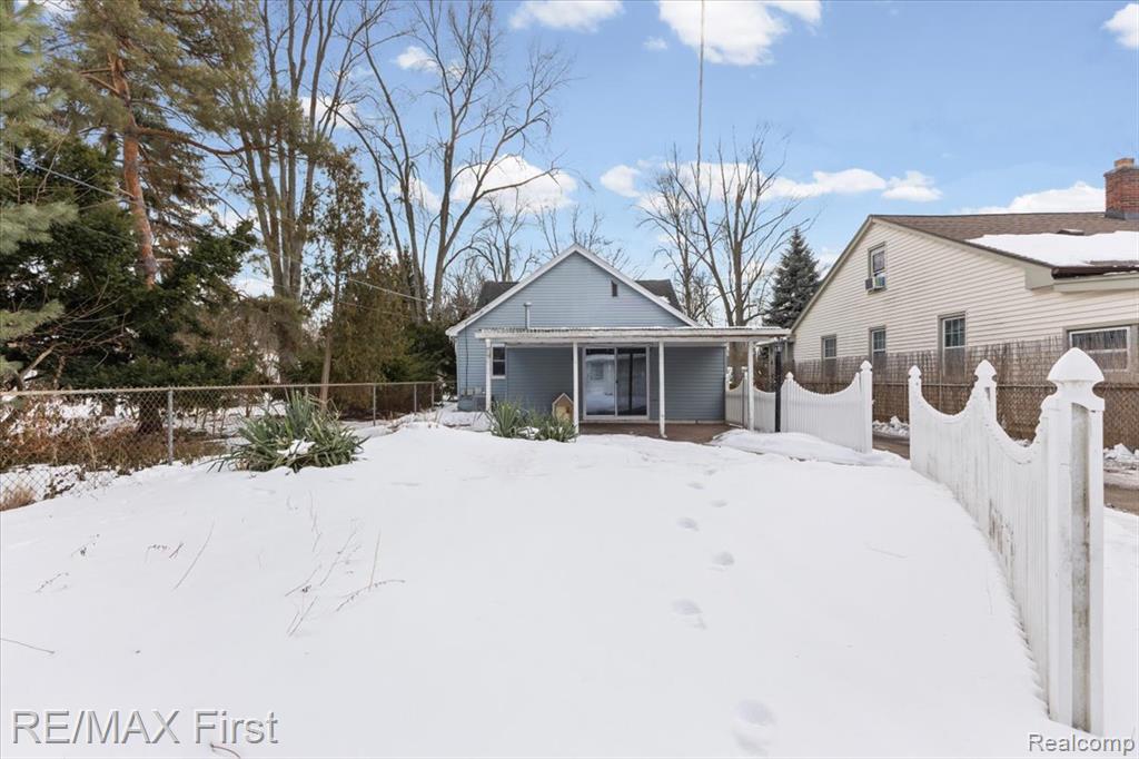 561 Andresen Court, Hazel Park, MI 48030 — Photo 27