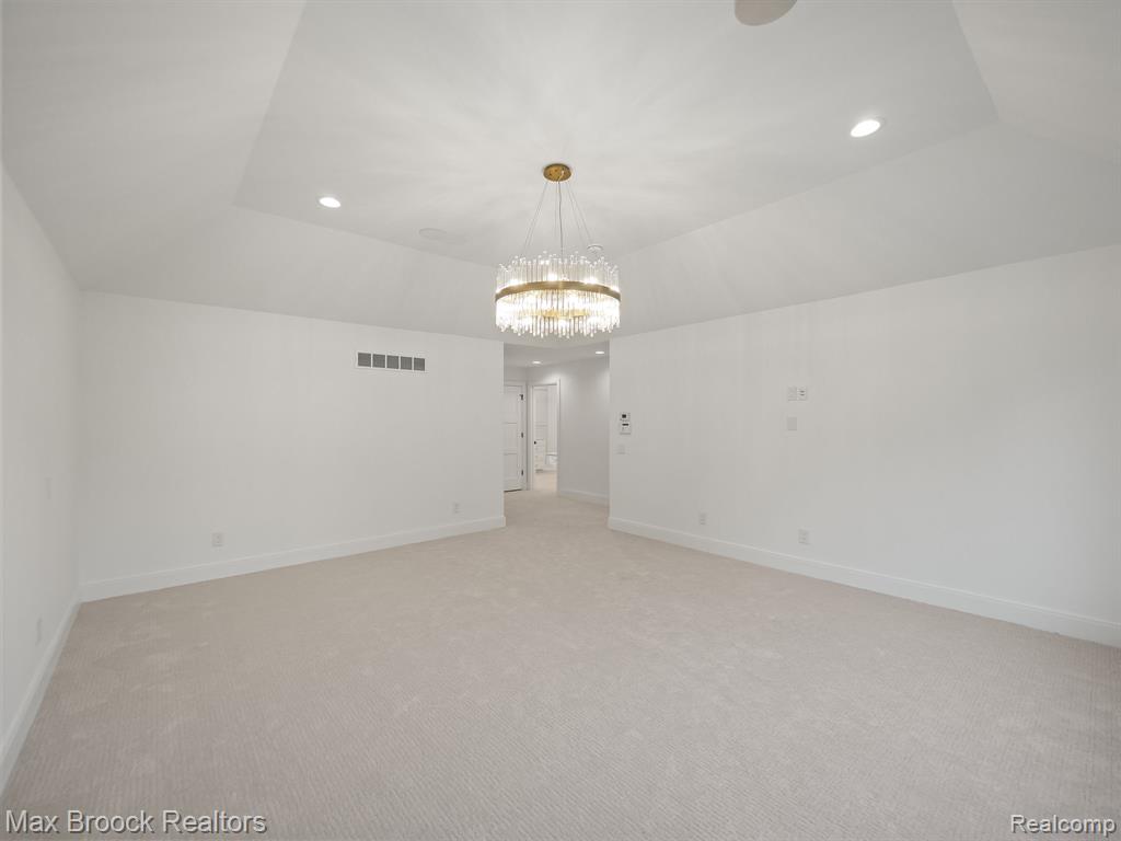 4331 Spruce Hill Lane, Bloomfield Hills, MI 48301 — Photo 37