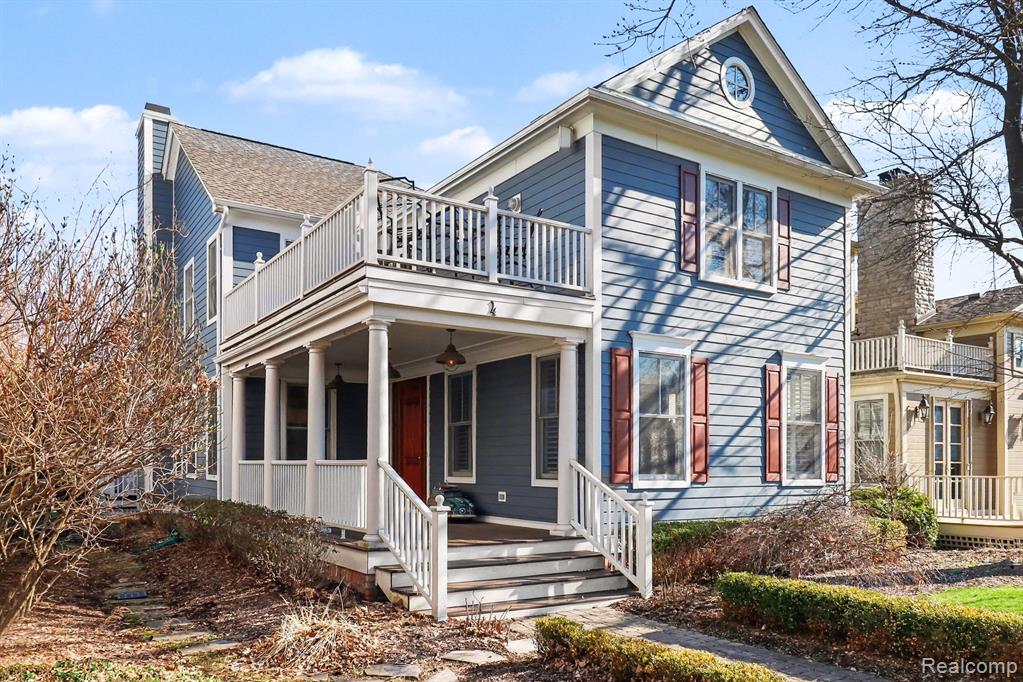 4 Riverbank Drive, Beverly Hills, MI 48025 — Photo 2