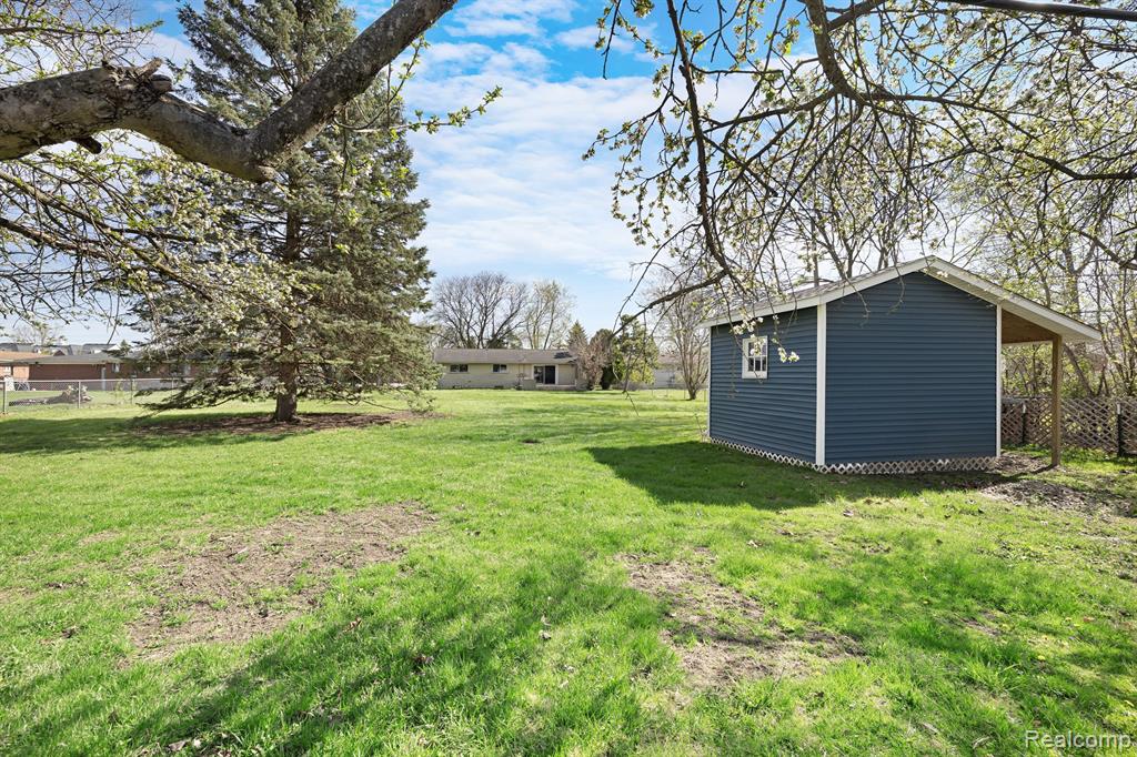 41330 CHERRY HILL Road, Canton, MI 48187 — Photo 32