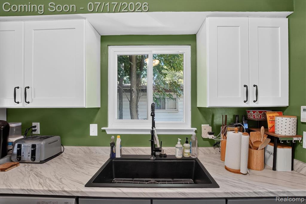1772 Emerson Avenue, Ypsilanti, MI 48198 — Photo 8