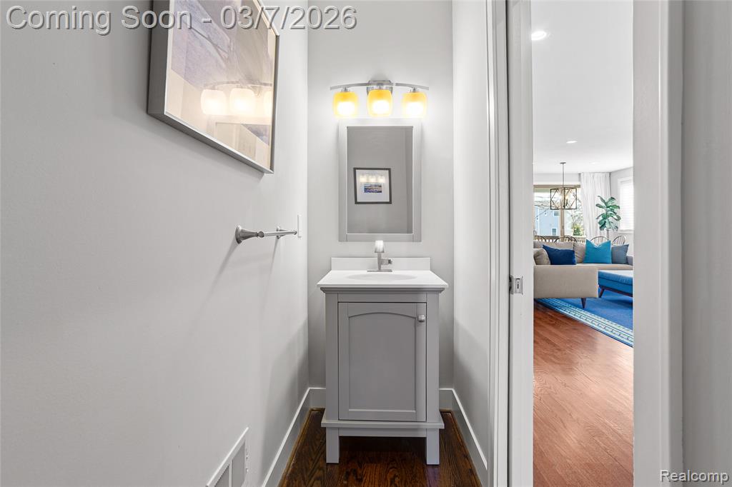 4620 Mankato Avenue, Royal Oak, MI 48073 — Photo 23