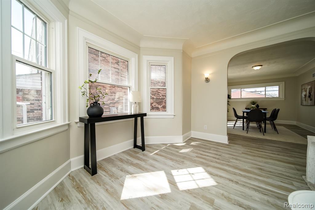 11399 Seminole, Redford, MI 48239 — Photo 16