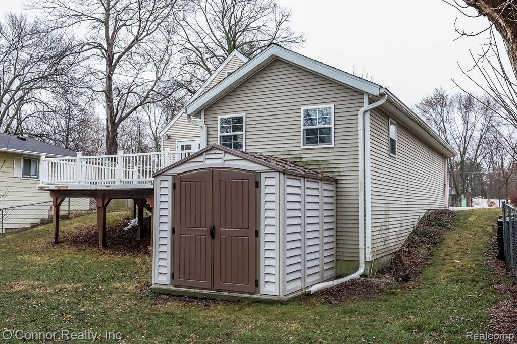 7271 Lakewood Road, Lexington, MI 48450 — Photo 37
