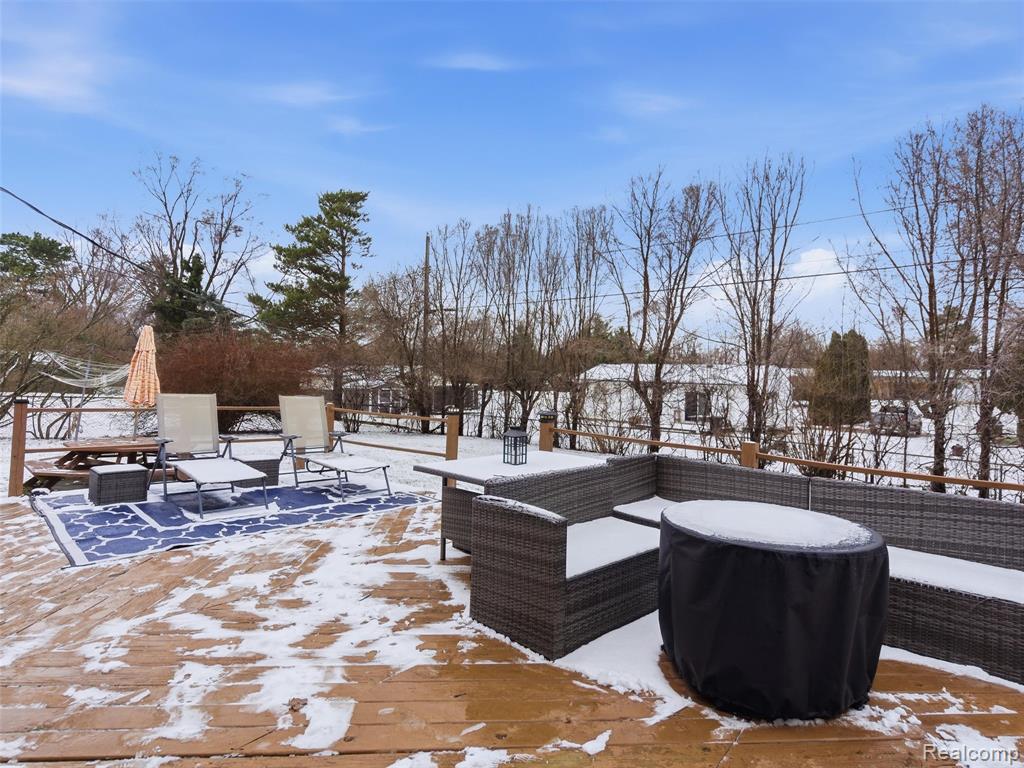 9368 Debby Jo Drive, Clawson, MI — Photo 27