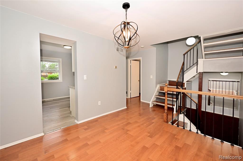 5177 Buckingham, Troy, MI 48098 — Photo 9