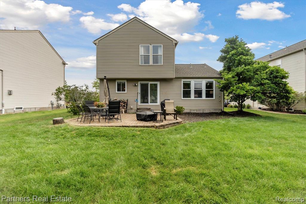 9955 W Avondale Circle, Ypsilanti, MI 48198 — Photo 33