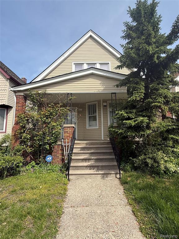2617 Belmont Street, Hamtramck, MI 48212