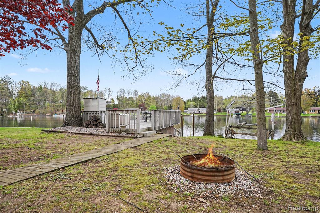 4157 Betty Lee Boulevard, Gladwin, MI 48624 — Photo 23