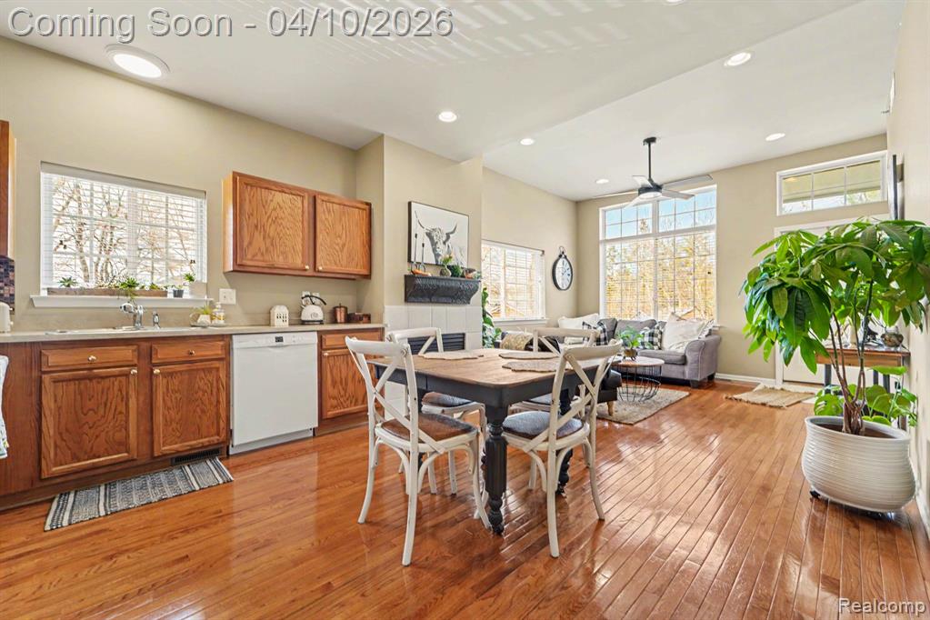 1456 Silverbrook Ridge Drive, Walled Lake, MI 48390 — Photo 6