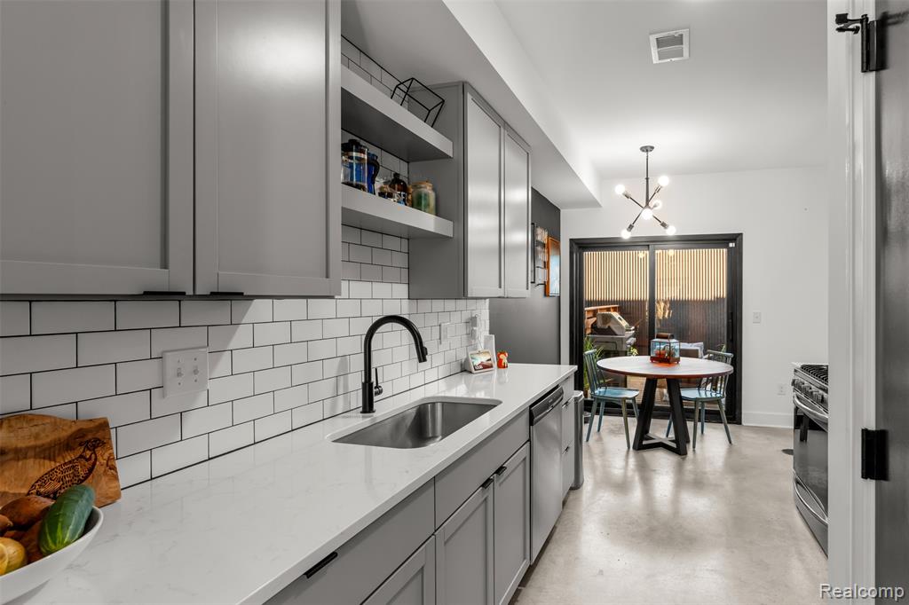 3313 Cochrane St, Detroit, MI 48208 — Photo 9