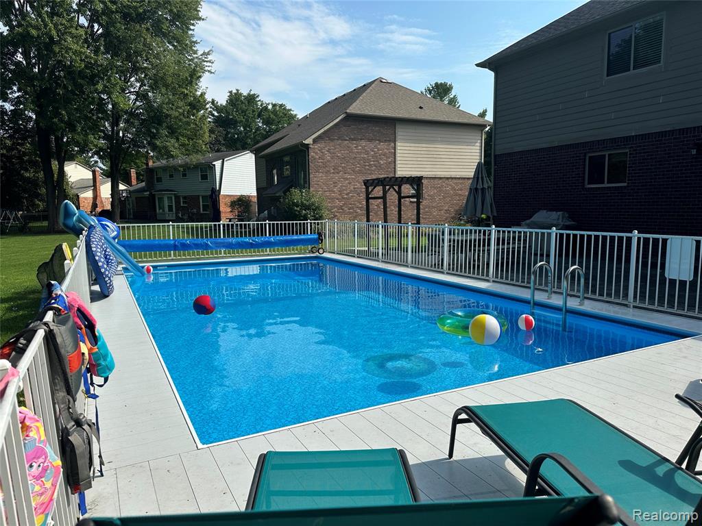 5121 Orchard Crest Drive, Troy, MI 48085 — Photo 76