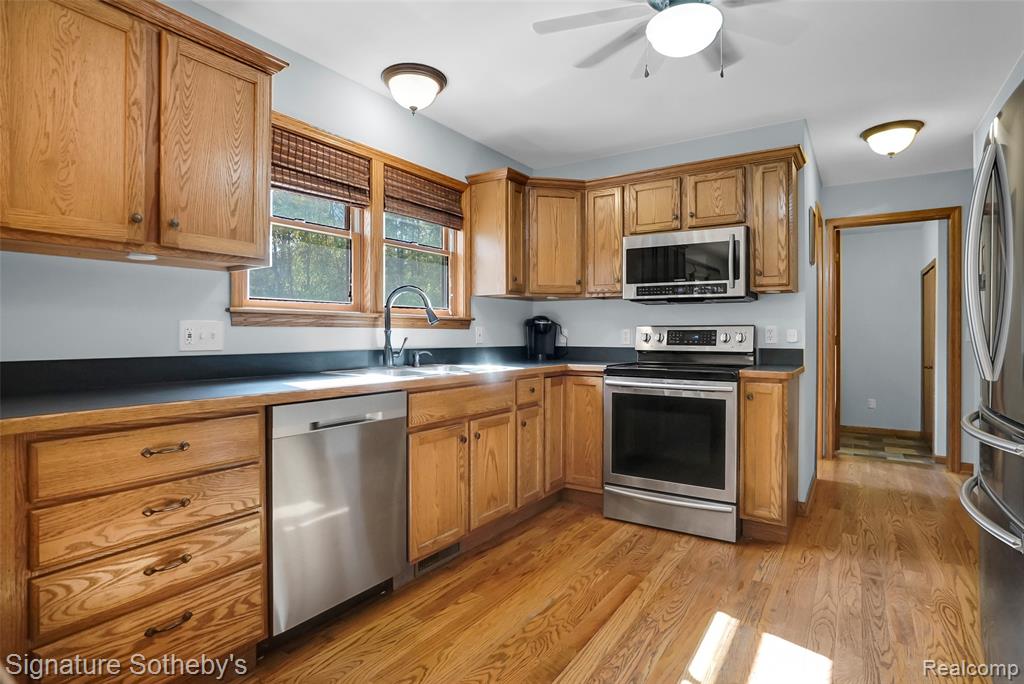 11275 W Coon Lake Road, Webberville, MI 48892 — Photo 2