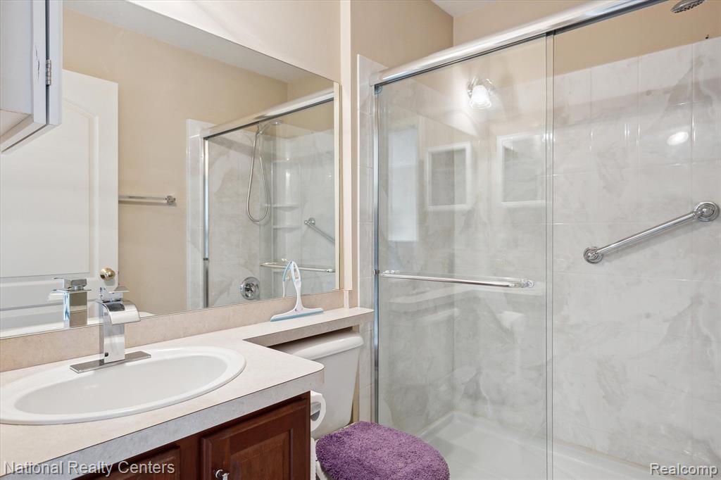 8777 COLUMBIA Circle, Canton, MI 48187 — Photo 18