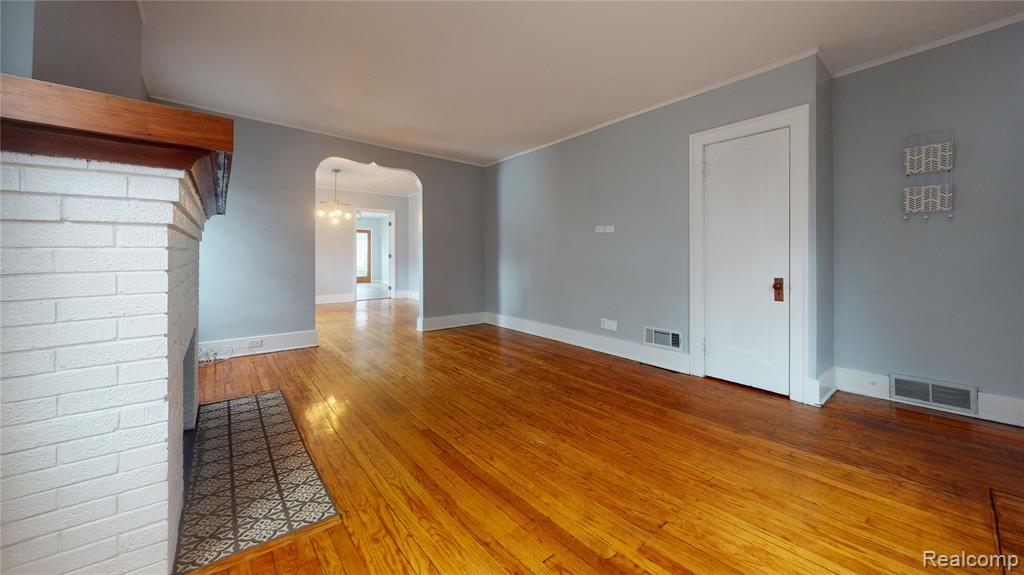 940 N Pleasant Street, Royal Oak, MI 48067 — Photo 7