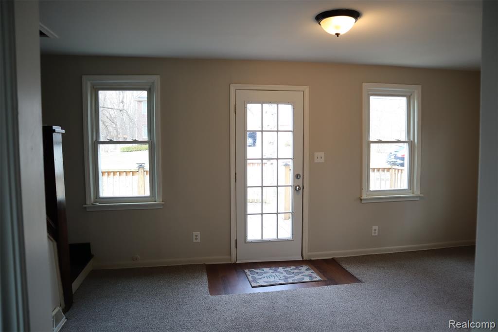 604 Trombley Drive, Troy, MI 48083 — Photo 3