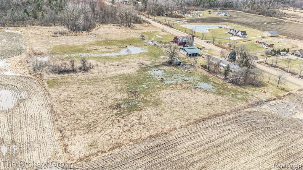 9448 WASHBURN Road, Columbiaville, MI 48421 — Photo 9