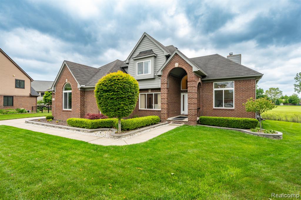 47540 Kelston Drive, Macomb, MI 48044 — Photo 39
