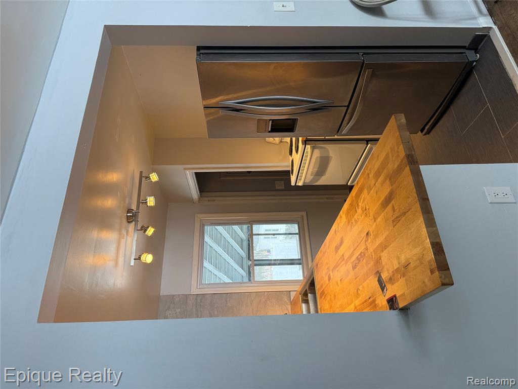 2469 Fernwood Avenue, Ann Arbor, MI 48104 — Photo 11