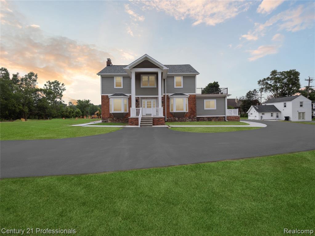 4343 S Montcalm Avenue, Lowell, MI, 49331