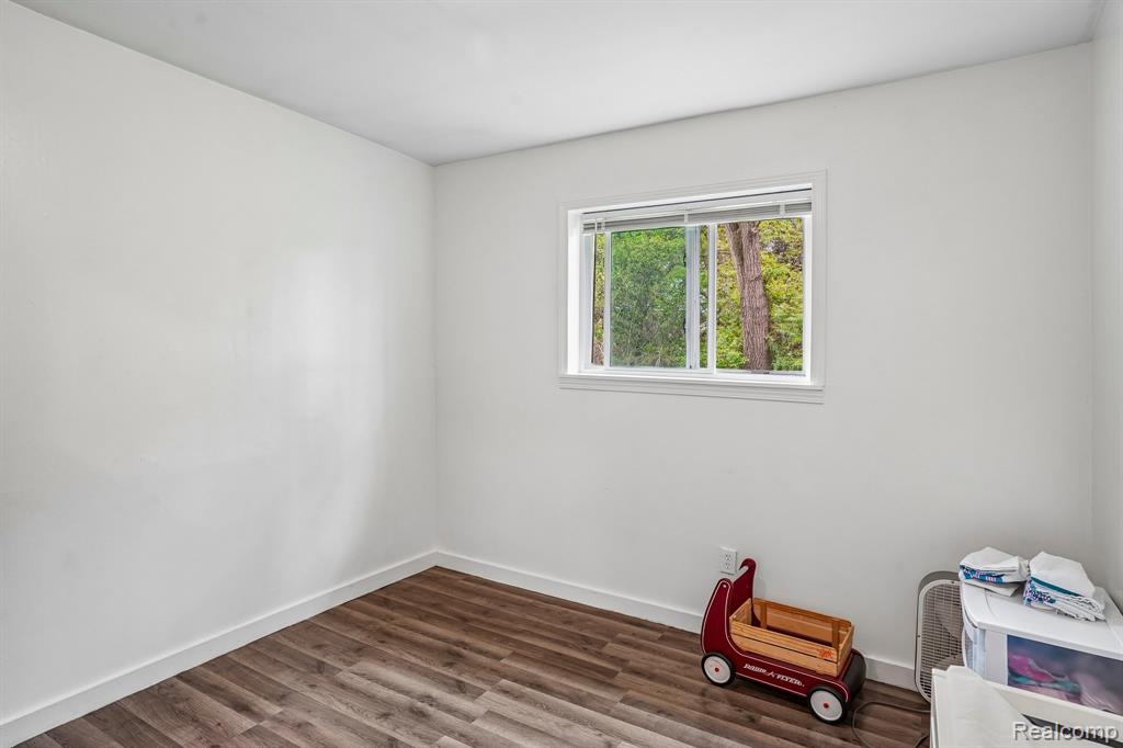 17380 Oakfield Street, Detroit, MI 48235 — Photo 24