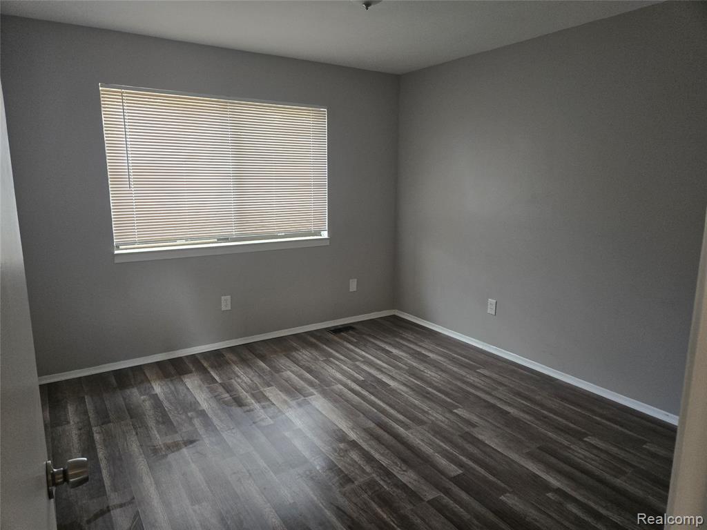 5353 Wright Way W, West Bloomfield, MI — Photo 18