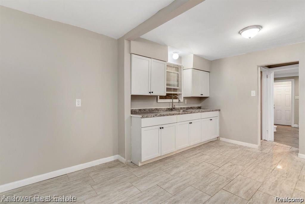 5574 Buckingham Avenue, Detroit, MI 48224 — Photo 7