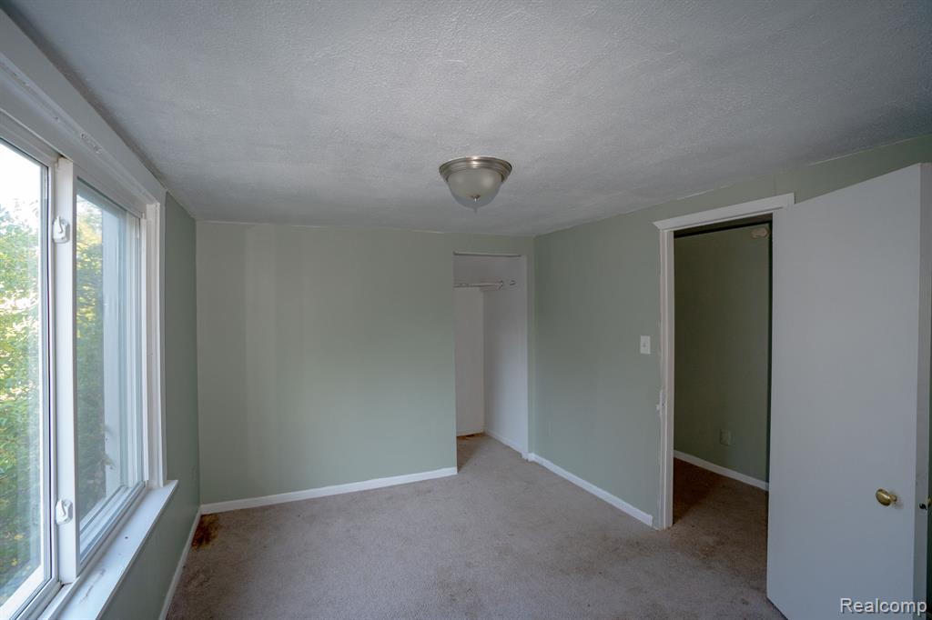 5266 Three Mile Drive, Detroit, MI 48224 — Photo 8