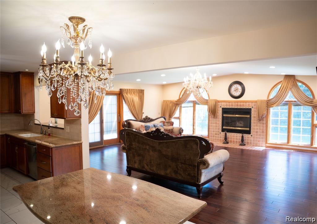 6651 Arlington Drive, West Bloomfield, MI — Photo 29