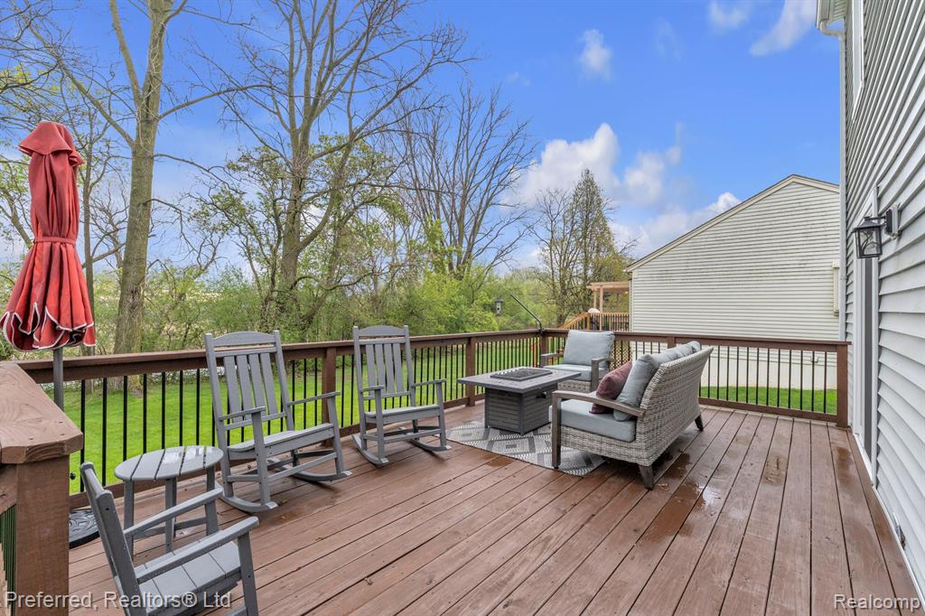 5722 King James Ln., Waterford, MI 48327 — Photo 41