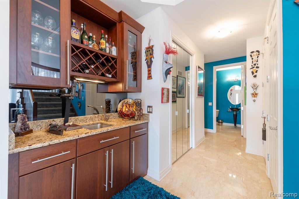 6458 ENCLAVE Drive, Clarkston, MI 48348 — Photo 30