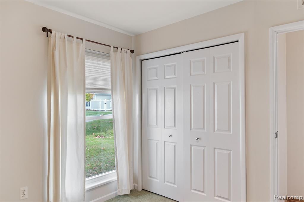39727 VILLAGE WOOD Lane, Novi, MI — Photo 18