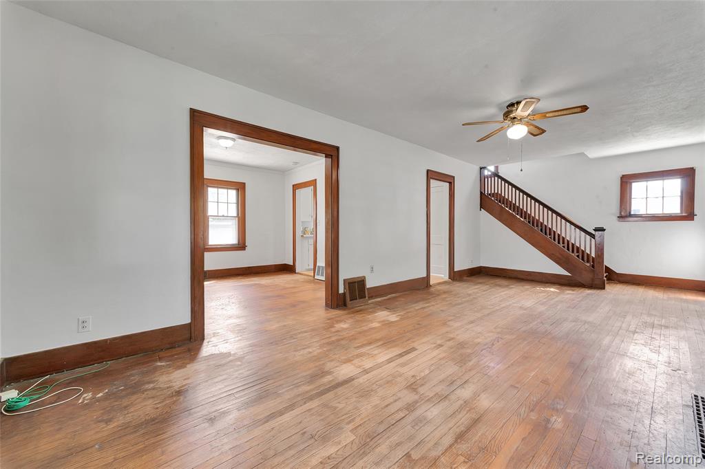 652 Bentley Drive, Monroe, MI 48162 — Photo 17