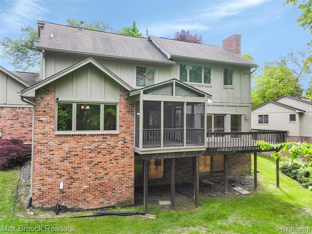 5844 INDEPENDENCE Lane, West Bloomfield, MI — Photo 44