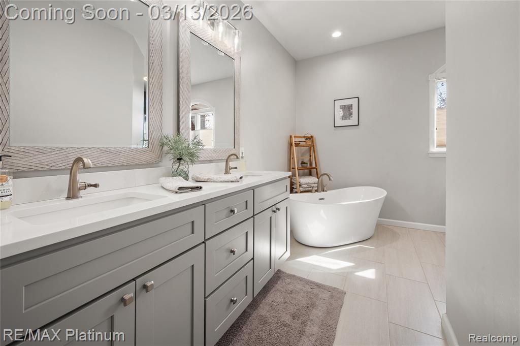 5252 Madison Court, Swartz Creek, MI 48473 — Photo 25