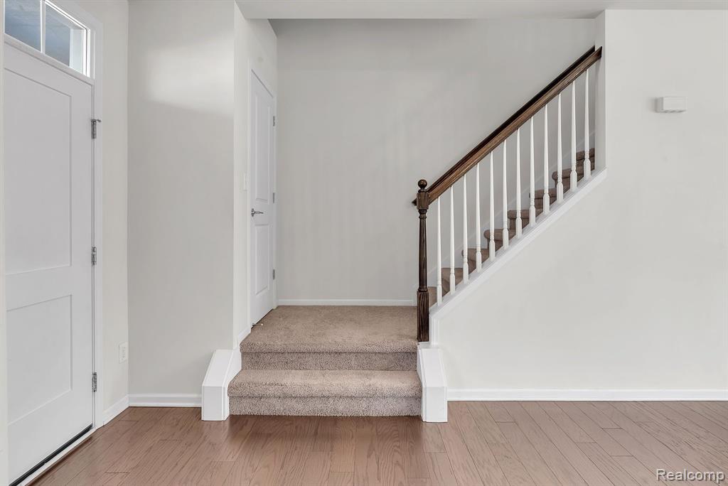 2019 WILTSHIRE Drive, Superior, MI 48198 — Photo 2