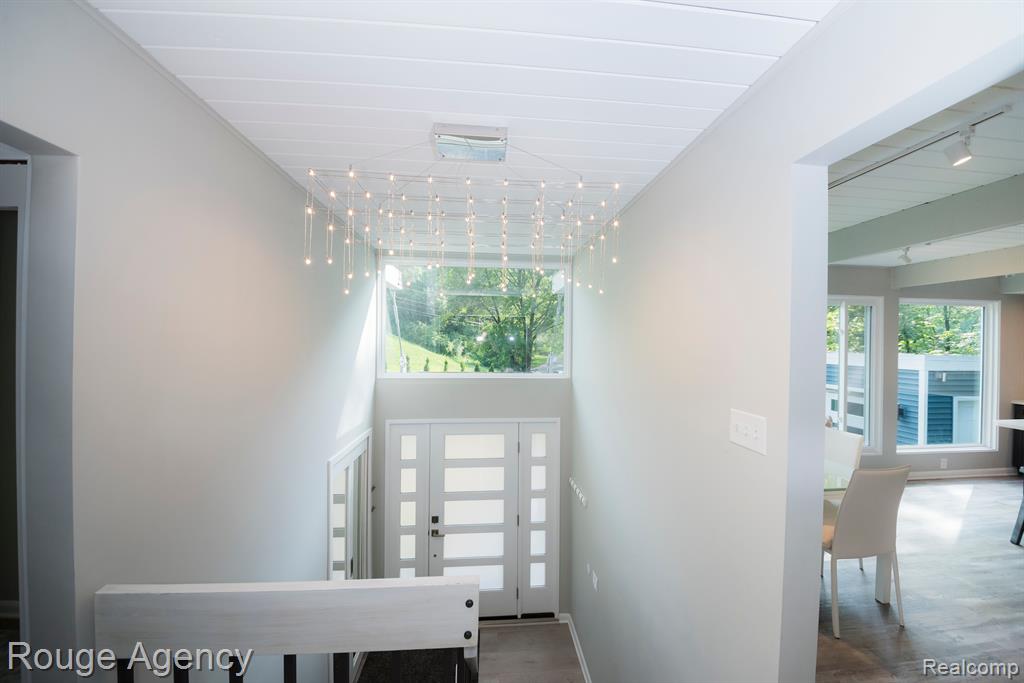 7305 SCENIC RIDGE Drive, Clarkston, MI — Photo 27