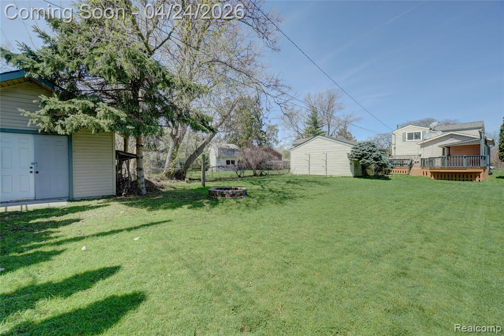 22520 E 13 Mile Road, Saint Clair Shores, MI 48082 — Photo 34